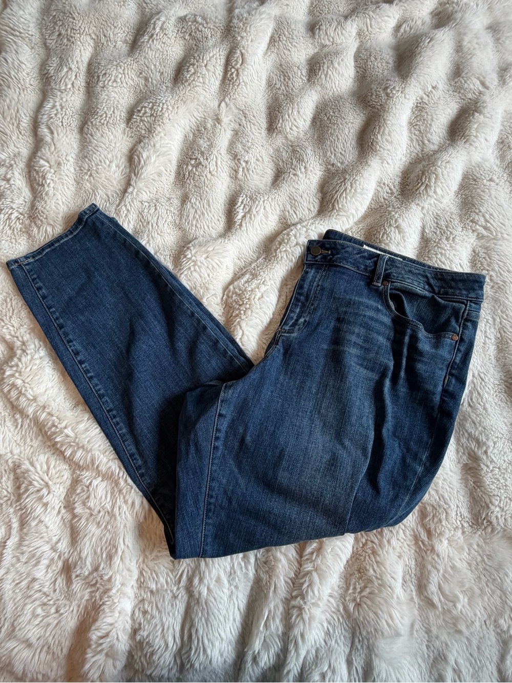 Vince Camuto 22W Medium Wash Slim Straight Ankle Jeans Stretch Denim